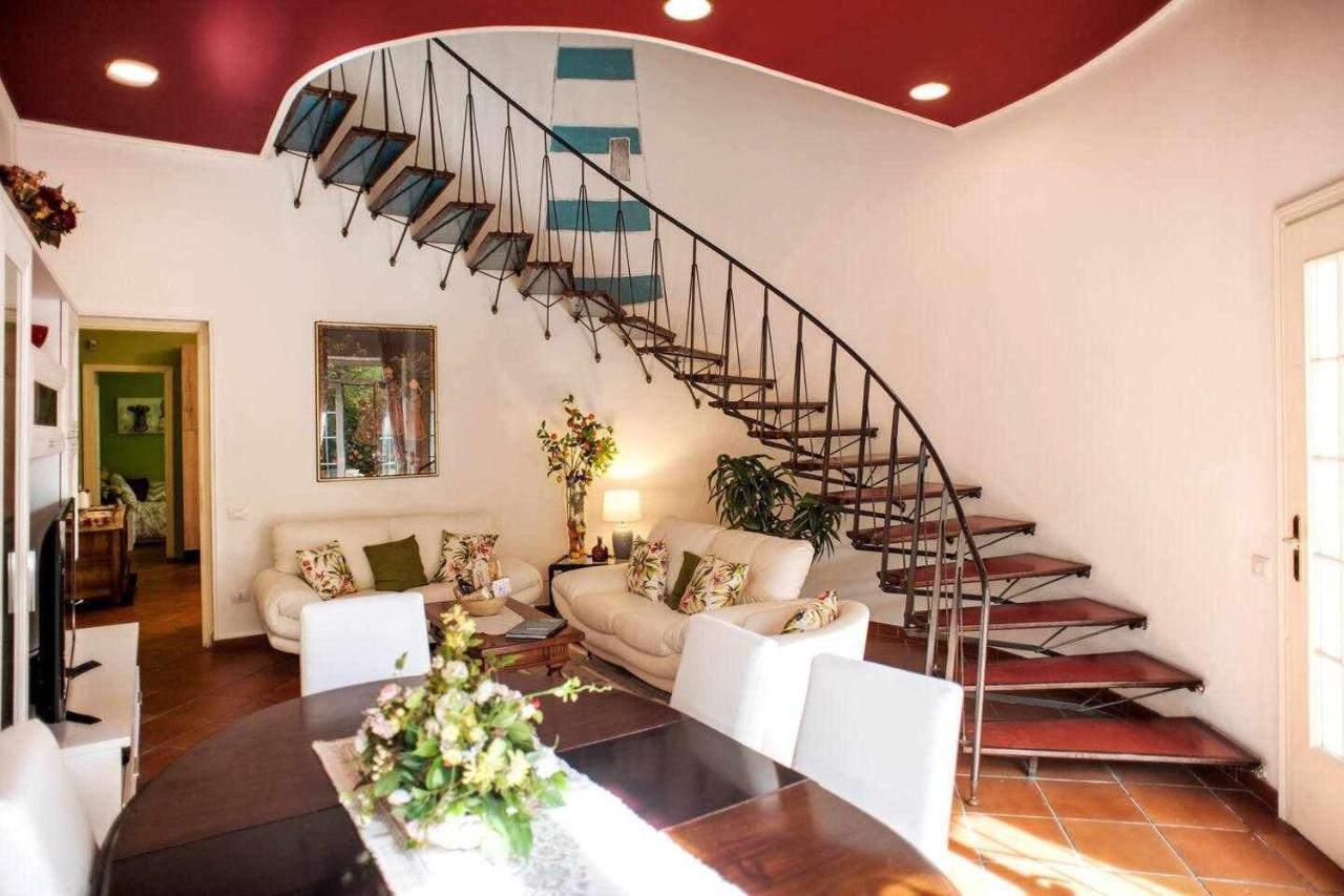 Elegante Villa Lu Centro Citta Con Parcheggio Cagliari Buitenkant foto