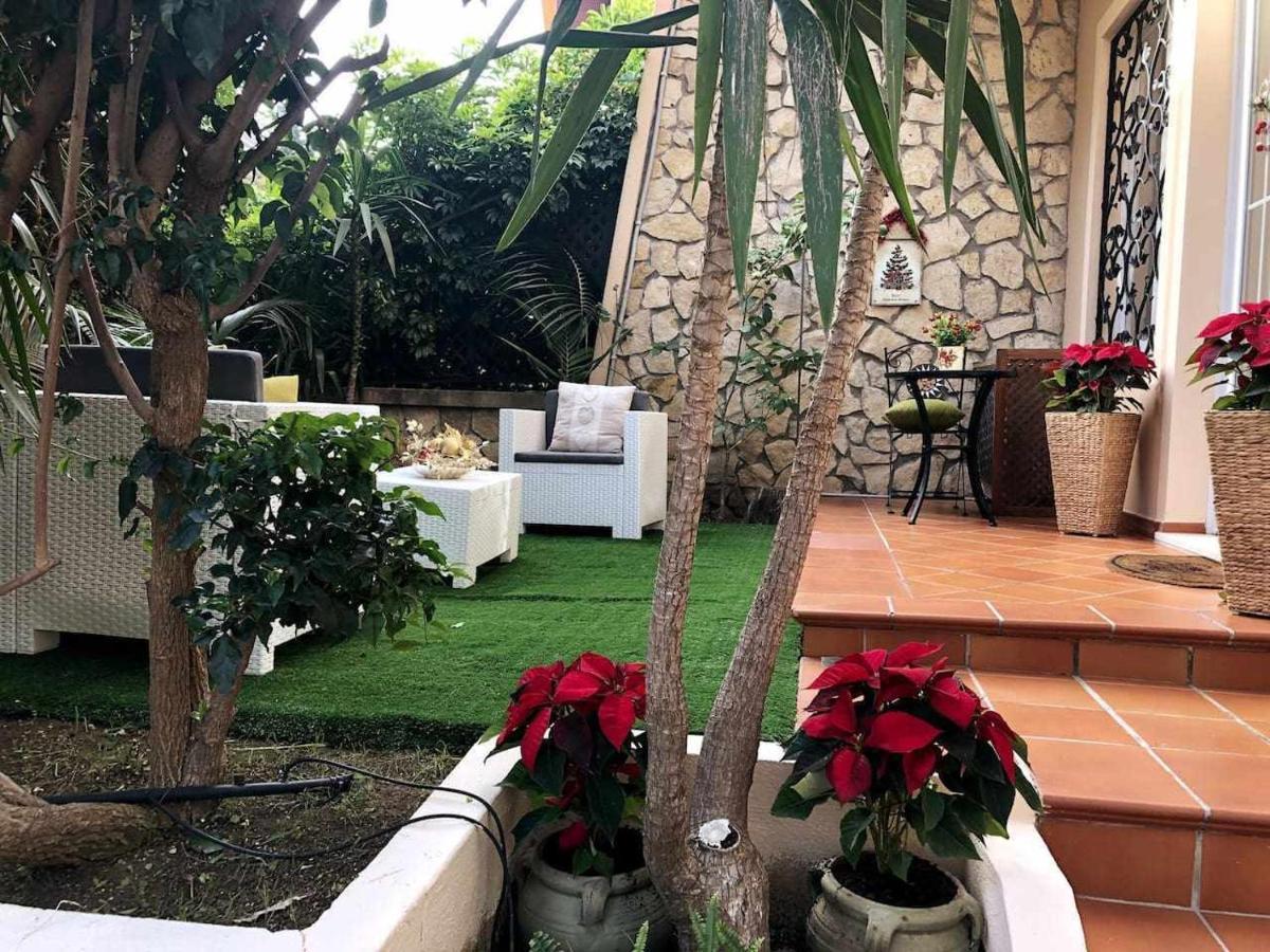 Elegante Villa Lu Centro Citta Con Parcheggio Cagliari Buitenkant foto