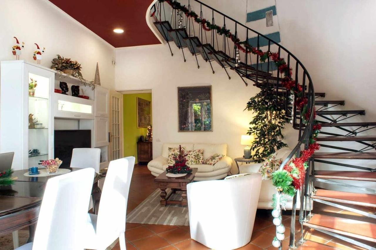 Elegante Villa Lu Centro Citta Con Parcheggio Cagliari Buitenkant foto