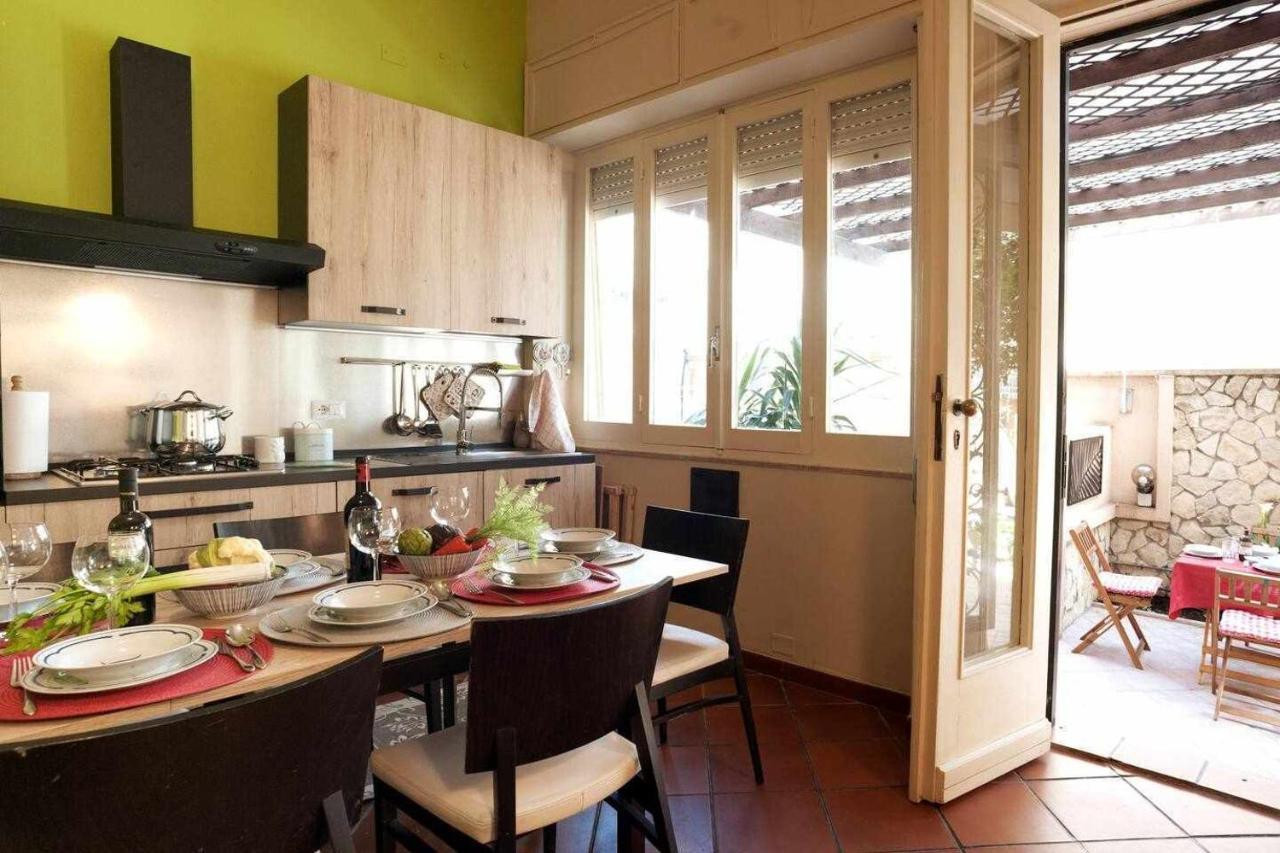 Elegante Villa Lu Centro Citta Con Parcheggio Cagliari Buitenkant foto
